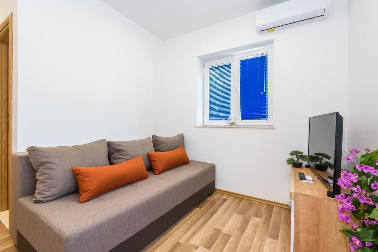 Apartment Dego Near Ploce, Riverfront, Parking Rogotin Extérieur photo