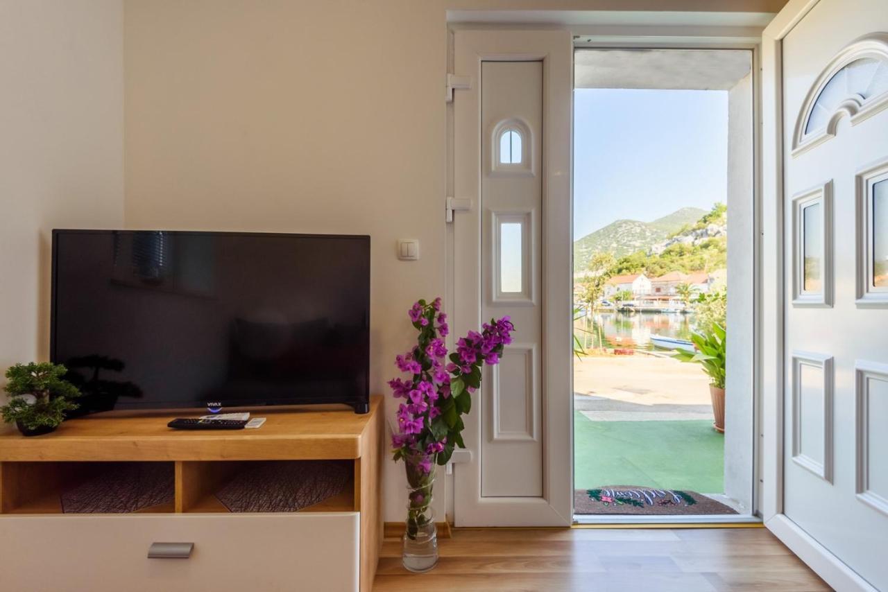 Apartment Dego Near Ploce, Riverfront, Parking Rogotin Extérieur photo